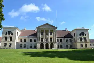 Главное здание мызы Кольк (Колга) в 2012 году