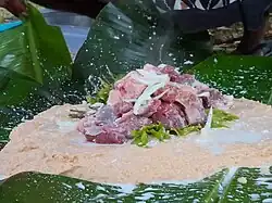 Национальным блюдом Вануату является лаплап — испечённый пудинг из тёртого ямса, банана, маниока или таро. Ингредиенты смешиваются с кокосовым молоком и солью, затем запекается под горячими камнями