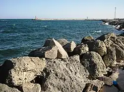 Берегоукрепления близ порта