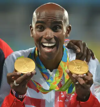 Мо Фара с двумя золотыми олимпийскими медалями 2016 года