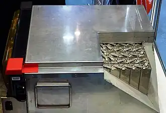 Батарея никель-солевых аккумуляторов в автомобиле