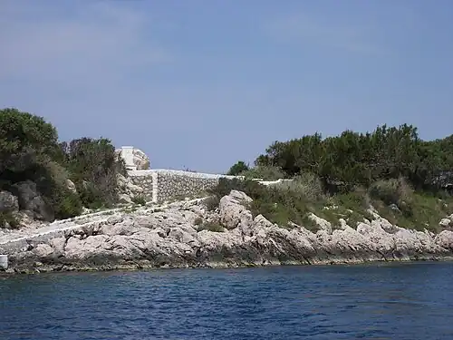 Памятник британским морякам, павшим в Наваринском сражении в 1827 году