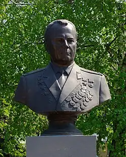 Бюст в Батайске