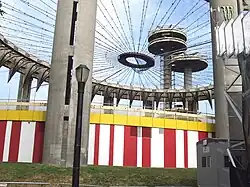 Вид вблизи в 2010 году