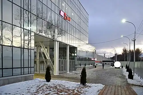 Входной вестибюль с западной стороны