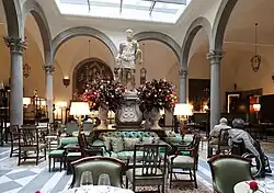 Кортиле (двор)