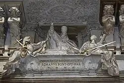 Надгробие праха папы Иннокентия X. 1730. Базилика Сант-Аньезе-ин-Агоне, Рим