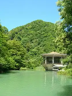 Павильон со стороны реки