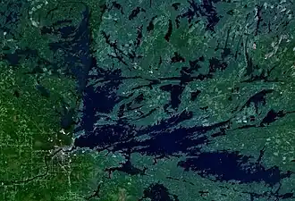 Рейни-Лейк. Аэрокосмический снимок NASA