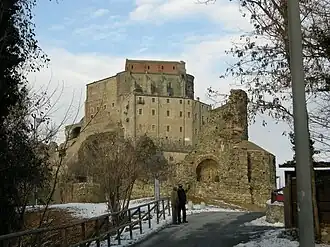 Аббатство Сан-Микеле