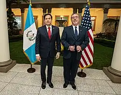 Госсекретарь Рубио с президентом Гватемалы Бернардо Аревало в городе Гватемала.