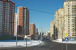 Улица Шувалова в сторону Мичуринского проспекта