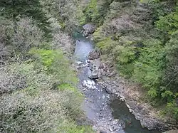 Верхнее течение реки весной 2006 года.