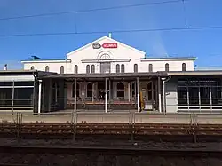 Перрон и вокзал, 2021